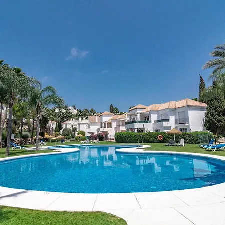 Costa Del Sol Modern Oasis In Nueva Andalucia Close To Lake La Tortuga Apartment *