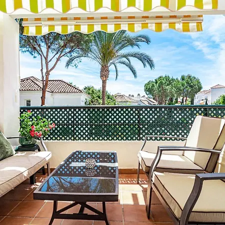 Costa Del Sol Modern Oasis In Nueva Andalucia Close To Lake La Tortuga Apartment *