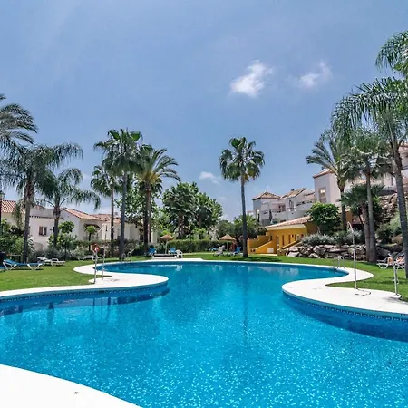 Apartment Costa Del Sol Modern Oasis In Nueva Andalucia Close To Lake La Tortuga